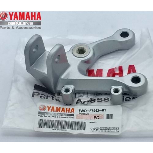 Yamaha R25 / Mt 25 Ön Sol Basamak Braketi Orjinal (1WD-F7442-01)