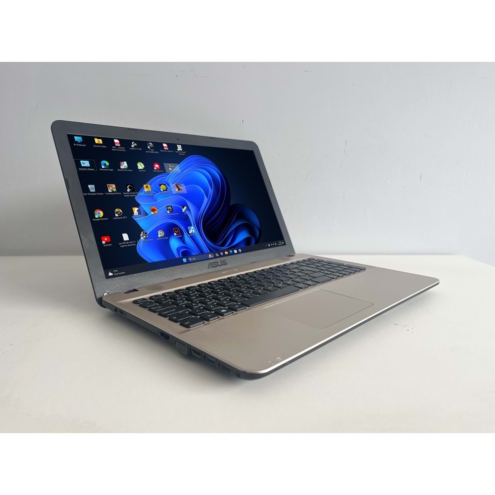 Asus X541S Celeron N3060 2Gb Ram 128Gb Ssd 15.6