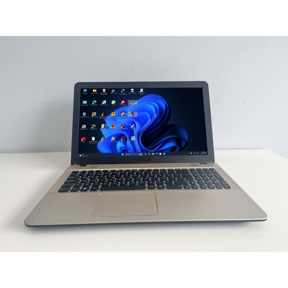 Asus X541S Celeron N3060 2Gb Ram 128Gb Ssd 15.6