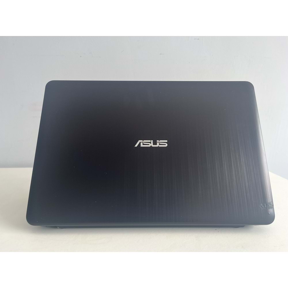 Asus X541S Celeron N3060 2Gb Ram 128Gb Ssd 15.6