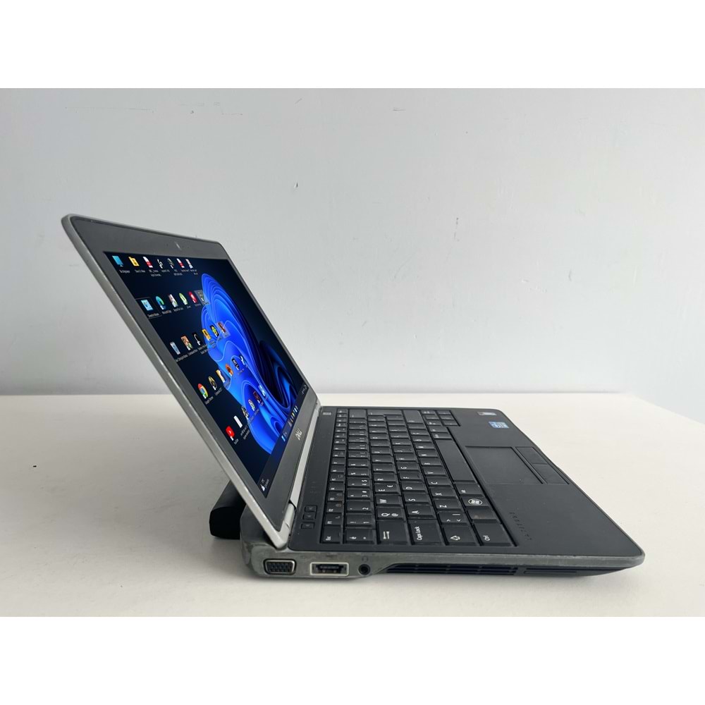 Dell Latitude E6220 i5-2520m 2.50Ghz 4Gb Ram 120 HDD 12.5