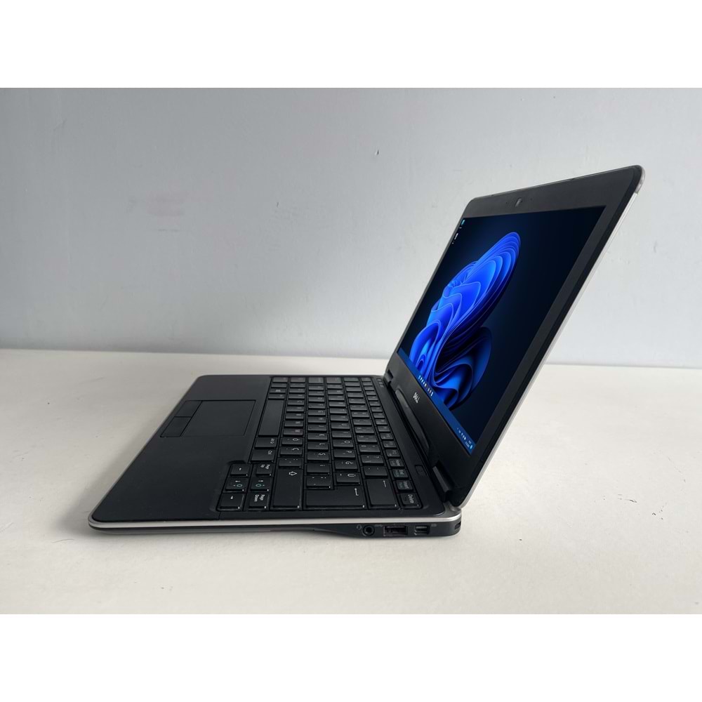 Dell Latitude E7240 i5-4300U 2.90Ghz 8Gb Ram 256gb M-Sata 12.5