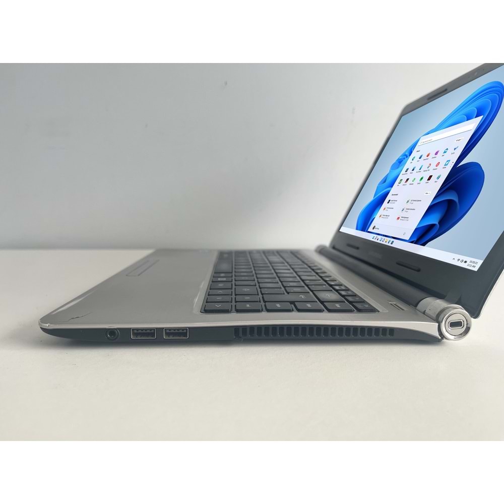 Grundig Gnb 1460 B2 İntel i3-3217U 1.80GHZ 6Gb Ram 128Gb Ssd 14