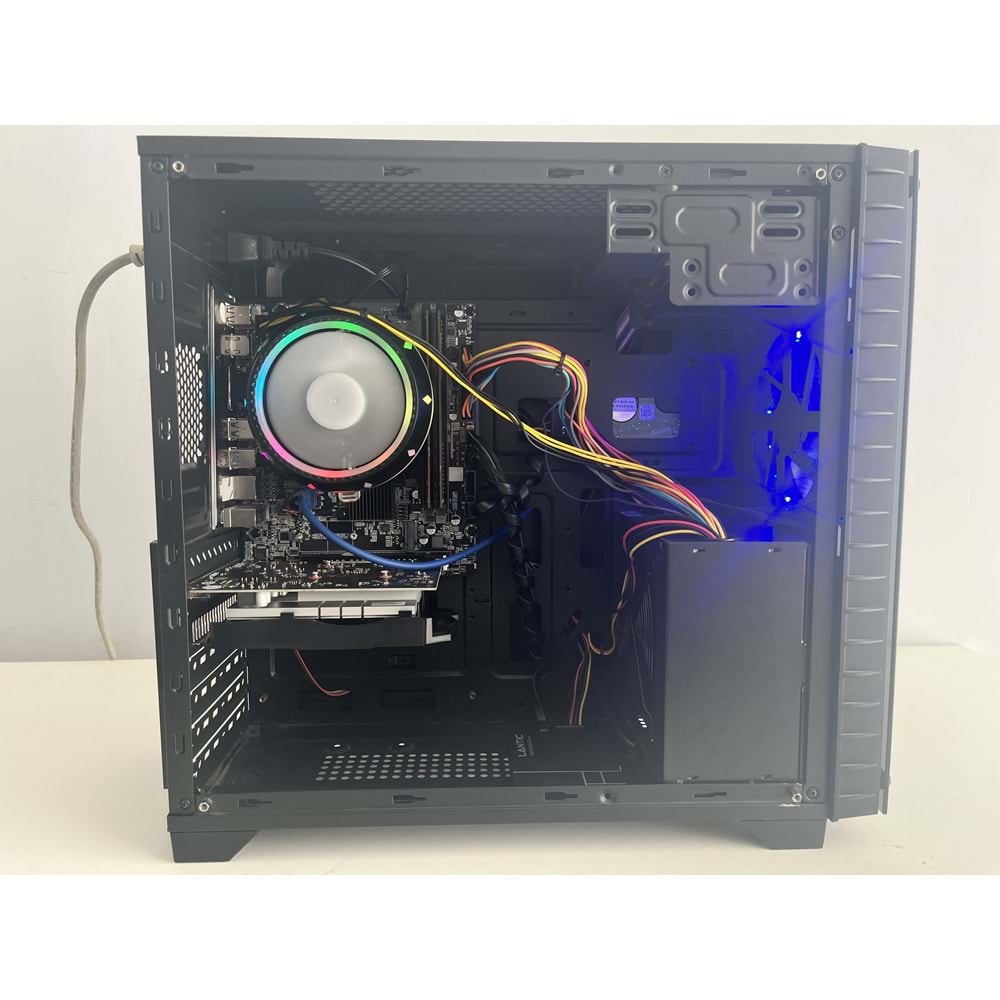 İ5 6400 Gt-740 4Gb Gddr5 Ekran Kartı 8Gb Ddr4 Ram 120Gb Sata Ssd 500Gb Hdd Everest 250W Psu Gamefuture Gaming Kasa