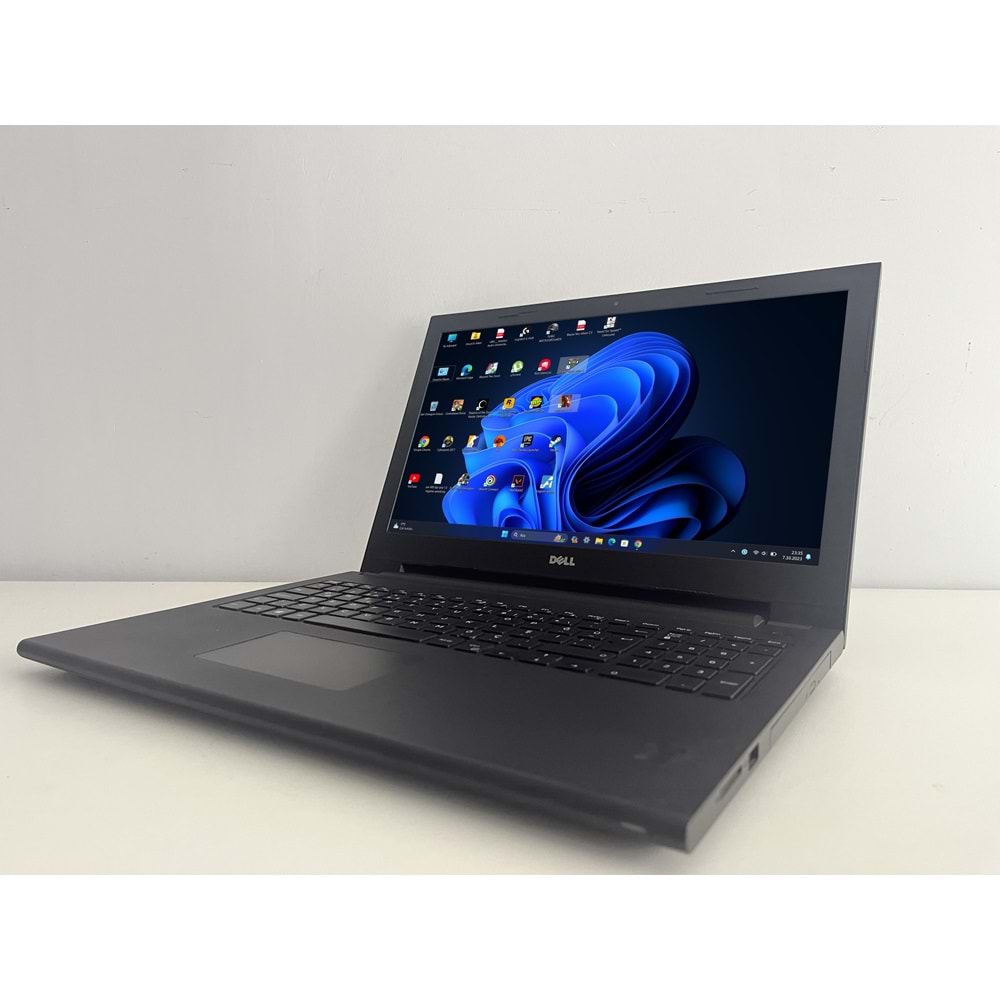 Dell Insperion 15-3541 Turbo: İ5-4210u 2.70Ghz 8Gb Ram 256Gb 2.5 Ssd 15.6