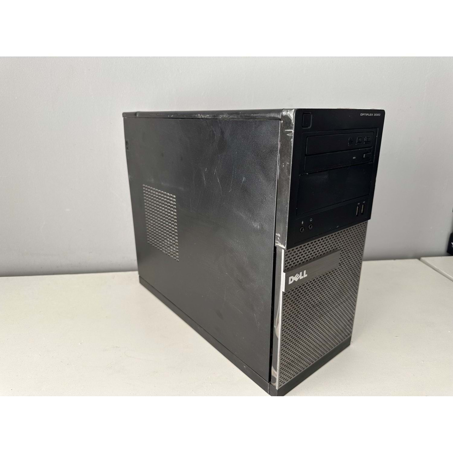 DELL Optiplex 790 Tower / İ5-2400- 3.10ghz / 8Gb Ddr3 /128Gb SSD+250gb HDD  /2.