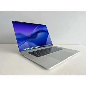 Apple Macbook Pro A1707 İ7 2.9GHz İşlemci 16gb Ram 250gb SSD Radeon Pro 2gb E.Kartı 15.4