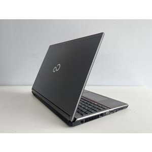 Fujitsu Lifebook E756 İntel İ5 6200u Turbo:2.80ghz 8gb Ddr4 256gb 256GB 2.5 SSD 15.6